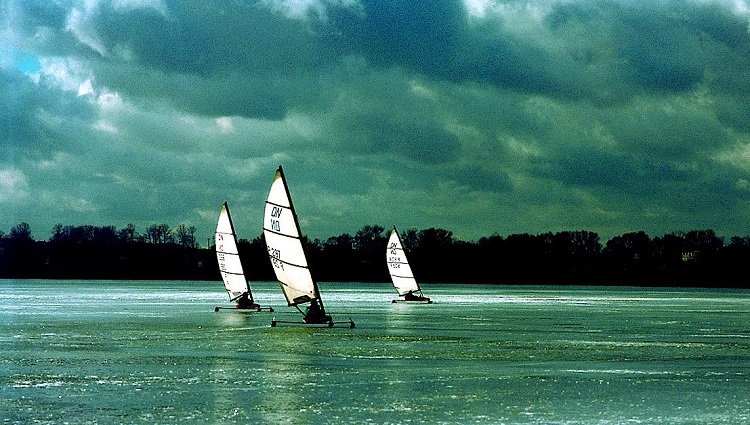 ice sailing